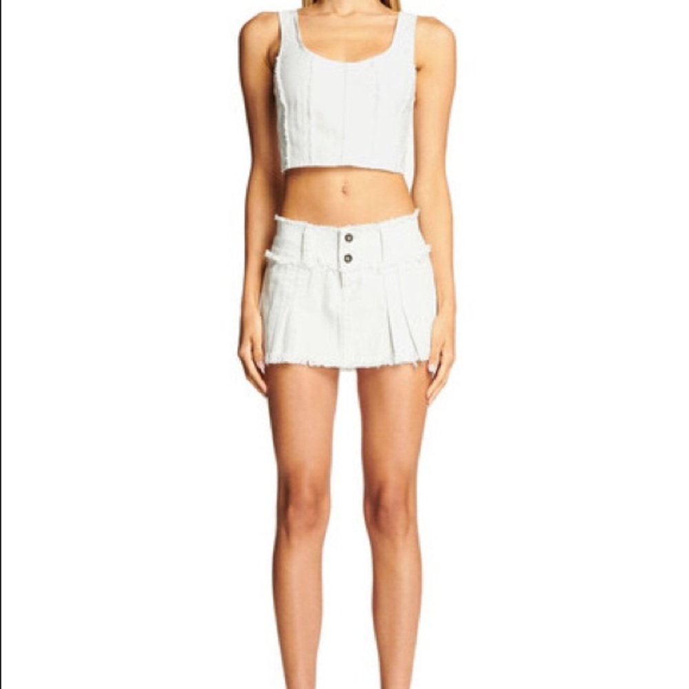 I Am Gia Skylar Skirt in White